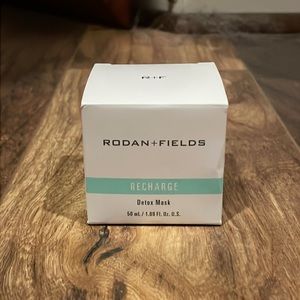 Rodan and Fields Recharge Detox face mask